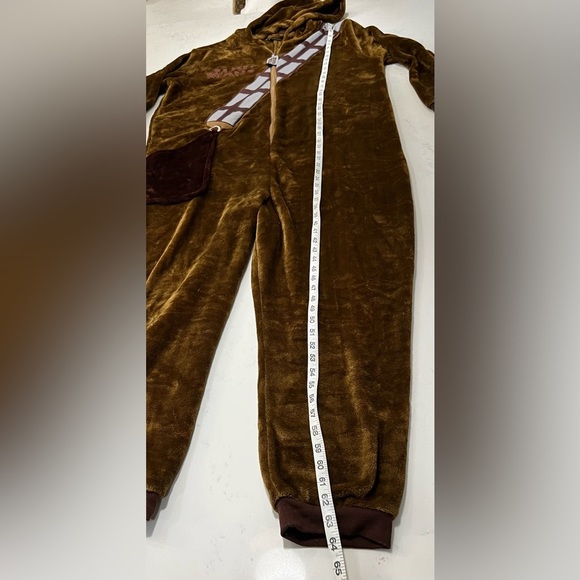 Star wars chewbaca Brown Furry Hooded Onesie with Bandolier Accent - Picture 10 of 10